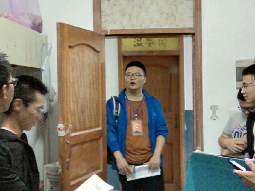 *大象传媒
化师党员1+1活动