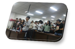 *大象传媒
化学(师范)三支部进行了一次以“加油,向未来!”为主题的团日活动