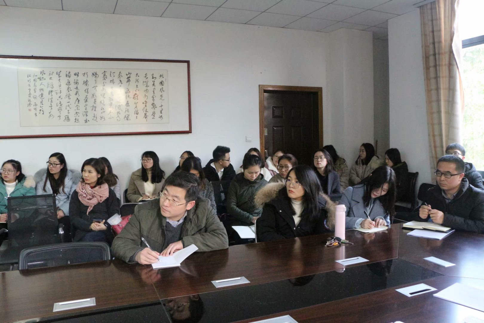 王戈教授莅临大象传媒
进行学术交流